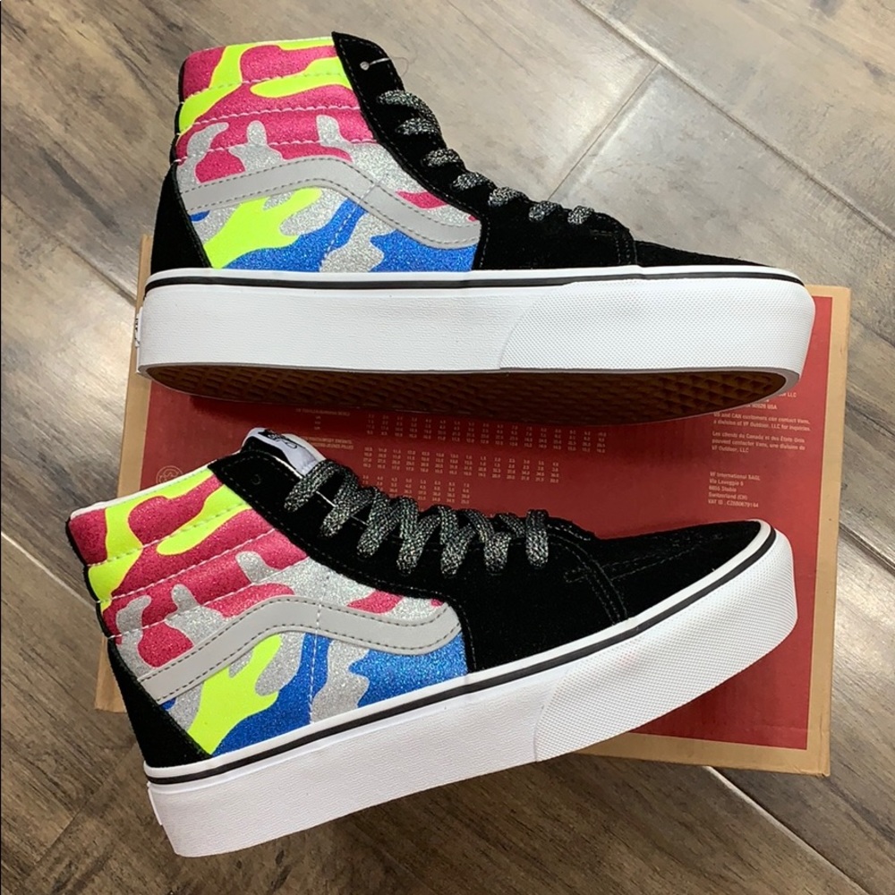 •VANS Sk-8-HI PLATFORM 2 After Dark CAMO/True White - Picture 11 of 16